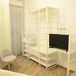 Fronte Del Porto Bed and breakfast Salerno