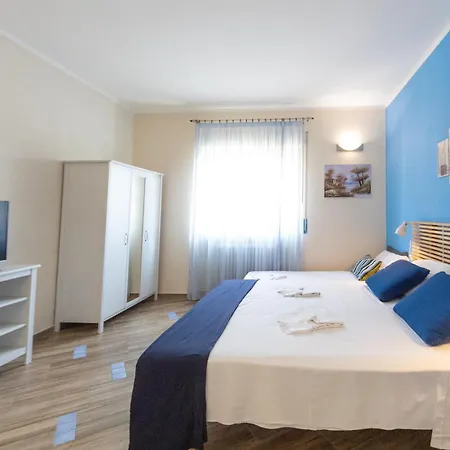Fronte Del Porto Nocleg ze śniadaniem Salerno