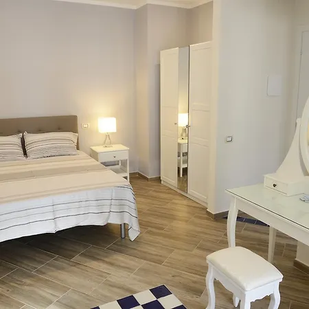 Bed & Breakfast Fronte Del Porto *